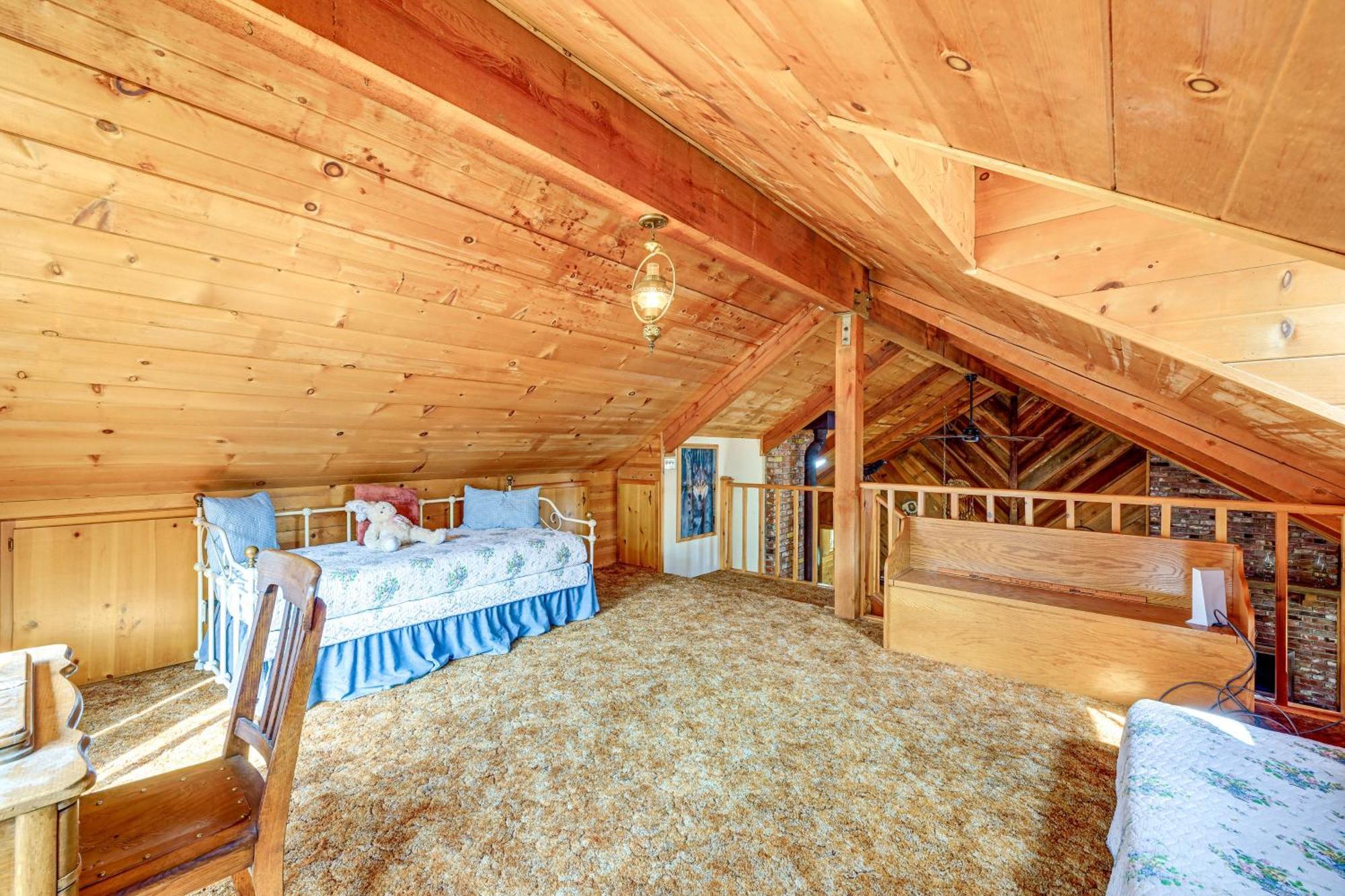 Cozy Family-Friendly Badger Retreat With Fireplace! Eksteriør billede